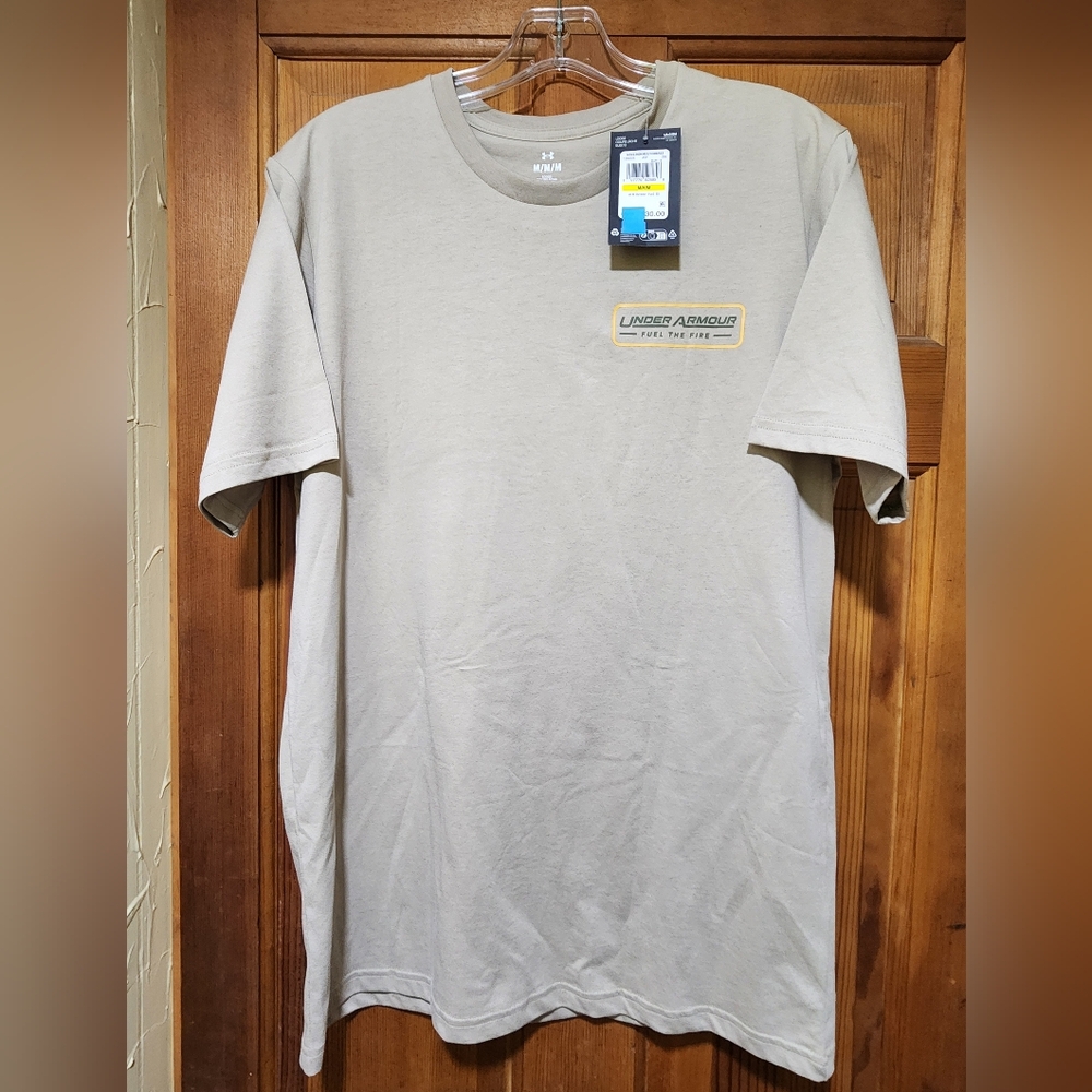 Under Armour Men's Short Sleeve Beige Tee